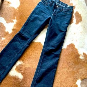 WOMEN'S WRANGLER ULTIMATE RIDING JEAN Q-BABY IN DARK DYNASTY SIZE 5/6